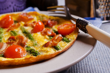 Omelet with vegetables