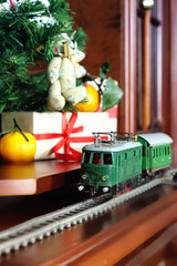 train under tree gift