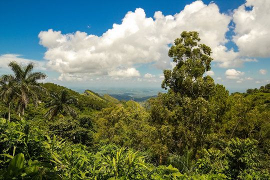 Fototapeta View of Sierra of Escambray