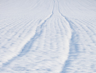 traces on snow