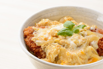 かつ丼