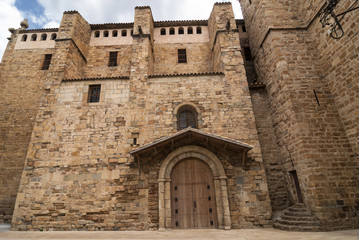 Fototapeta na wymiar Tremp (Catalunya), medieval church