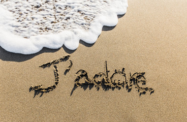 A way of saying French known worldwide sculpted on the sand