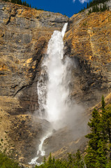 Fototapeta na wymiar Takakkaw Falls in Yoho National Park, British Columbia, Canada.