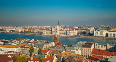 Fototapeta na wymiar The famous Hungarian Parliament in Budapest, Hungary