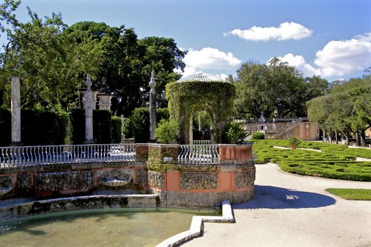 Vizcaya Museum and Gardens, gazebo