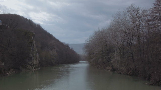  The river in mountine - timelapse 