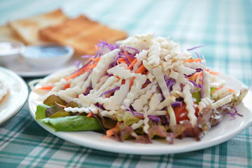 Helianthus tuberosus salad healthy breakfast for weight loss.