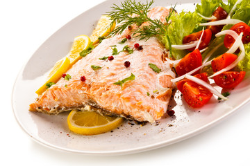 Roasted salmon and vegetables