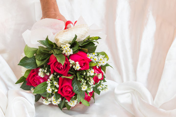 beautiful red rose bunch decoration