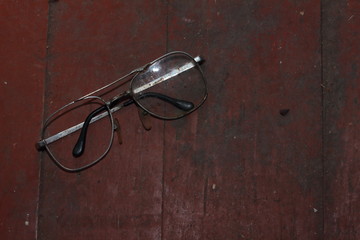 old broken glasses