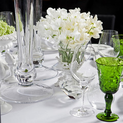 wedding table. bouquet of white flowers of anemone