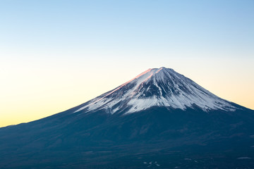 Naklejka premium Halny Fuji wschód słońca Japonia