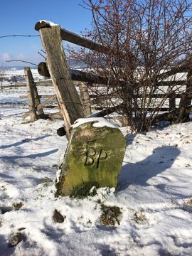 Hinweis Stein