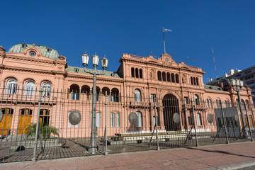 Fototapeta premium Buenos Aires, Argentina, Presidential Palace Casa Rosada (Pink House)