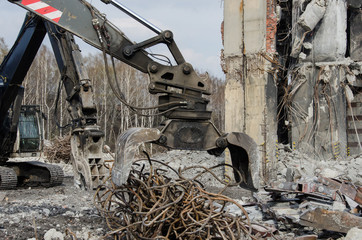 Recycling of scrap metal