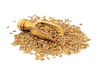 Weizenkaramellmalz mit Holzschaufel
