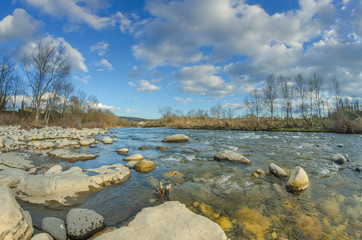 rivière/la rivière Ardèche à Saint Privat