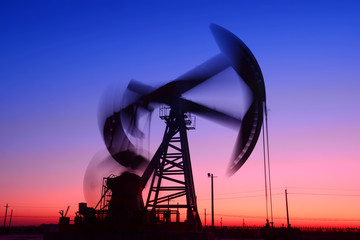 The beam pumping unit is homework, in the fields under the setti