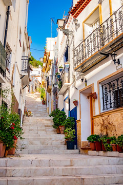 Fototapeta A street of old