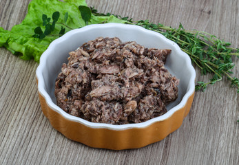 Canned tuna