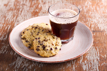 Chocolate chips, raisin and nuts cookies