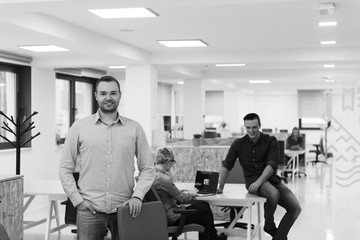 Fototapeta na wymiar young startup business man portrait at modern office