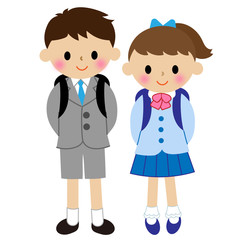 ランドセルを背負う小学生