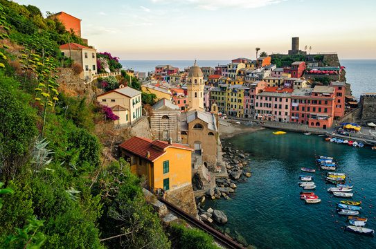 Vernazza (Cinque Terre Italy)