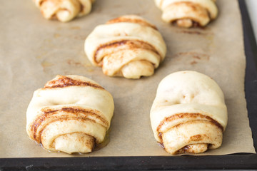 sweet rolls with cinnamon and cardamom