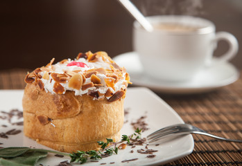 Einladung zu Kaffee und Kuchen  