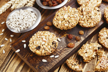 Obraz na płótnie Canvas Cookies with raisins and sunflower seeds