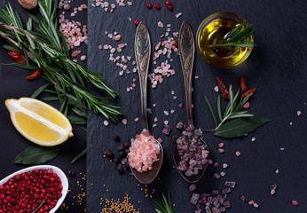 Black and Pink Himalayan salt