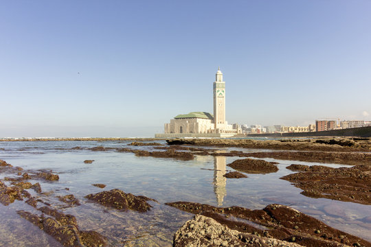 View on seafront of Grande Mosquée Hassan II in Casablanca