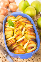 Kartoffel- Birnen- Auflauf