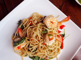 Spaghetti drunken noodles