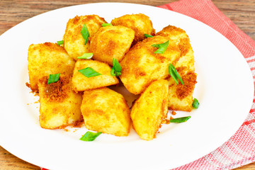 Potatoes with Curry and Breadcrumbs, Garnish
