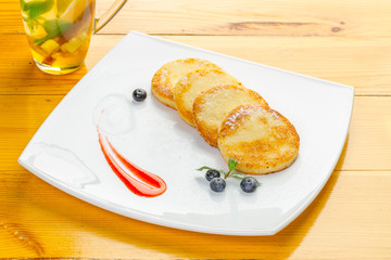 Russian cheesecakes