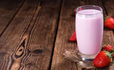 Papier Peint photo Lavable Milk-shake Lait frais aux fraises