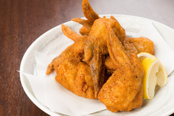 手羽先の唐揚げ