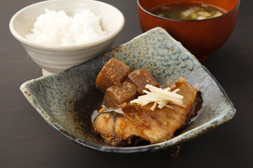 サバの味噌煮