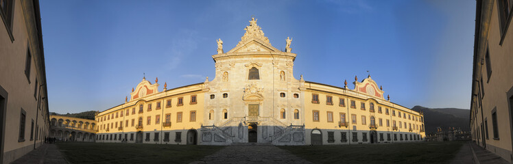 Fototapeta na wymiar Facade of the charterhouse of Calci