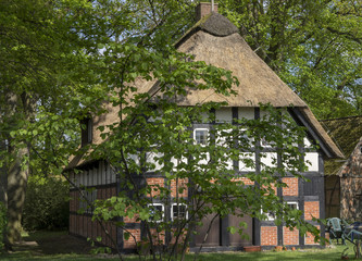 Fototapeta na wymiar Bauernhaus in Fischerhude, Niedersachsen