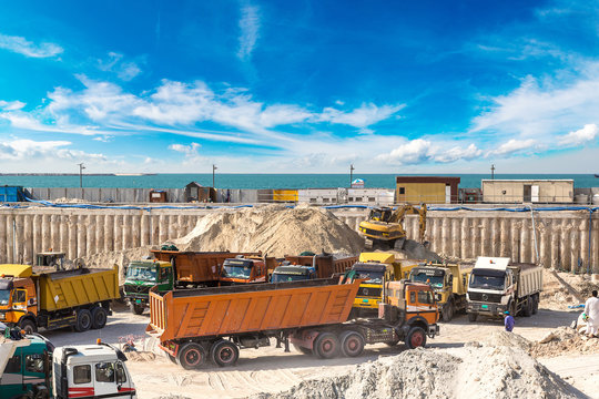 Construction Worker In Dubai