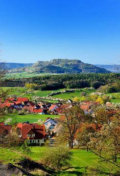 Fr&auml;nkische Schweiz mit Blick zum Walberla