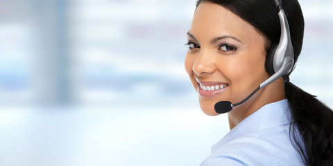 Asian agent woman with headsets.