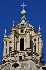 Fototapeta na wymiar A Beautiful example of baroque roof lantern in Rome