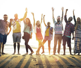 Obraz premium Teenagers Friends Beach Party Happiness Concept