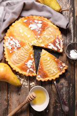 pear pie with almonds