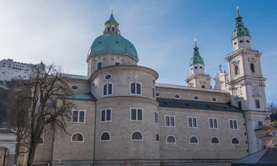 Fototapeta na wymiar historic dome of salzburg in the oldtown